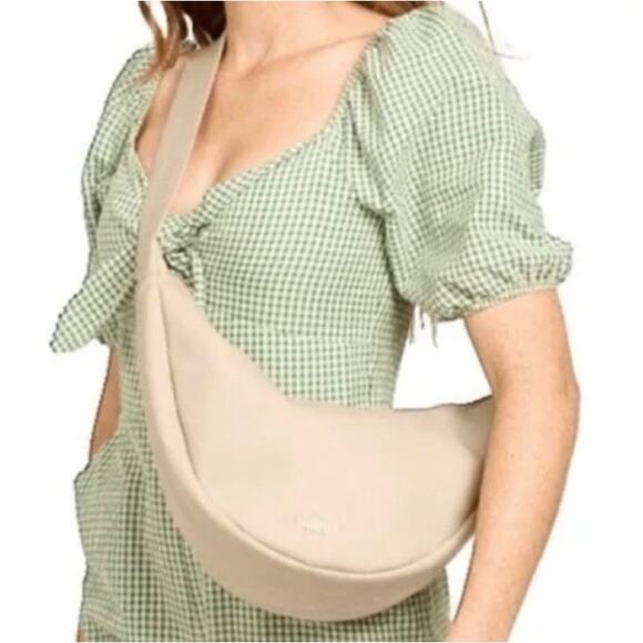July Everyday Crescent Bag Natural New with out tags - Picture 1 of 4